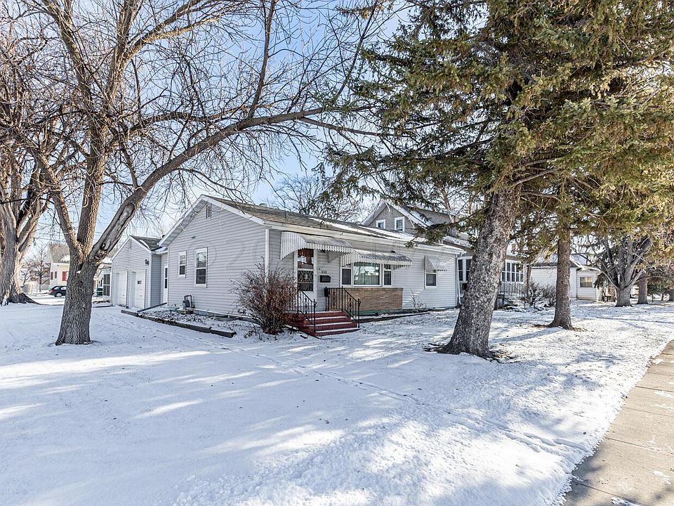 332 5th St N Breckenridge MN 56520 Zillow 332-5th-st-n-breckenridge-mn-56520-zillow