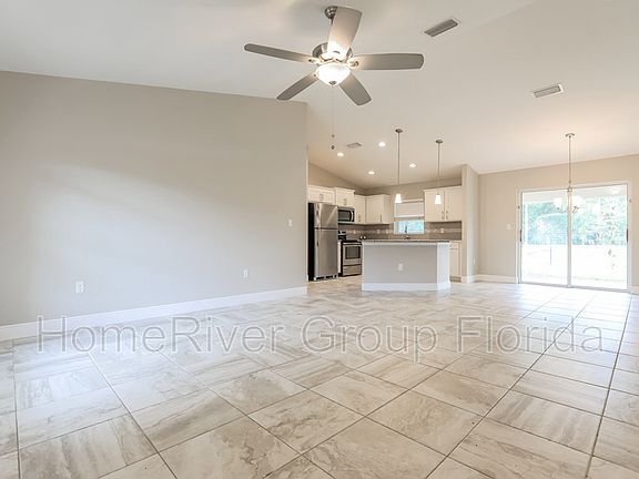 2nd image of 1238 Hollister Ave