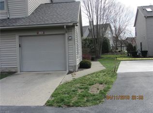 223 S Linden Ct, Warren, OH 44484