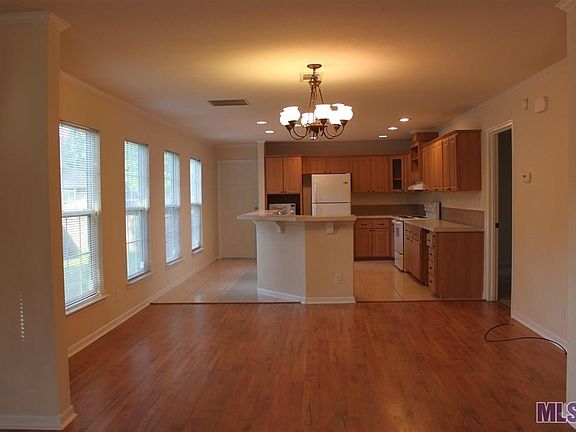 Dining area and Kitchen