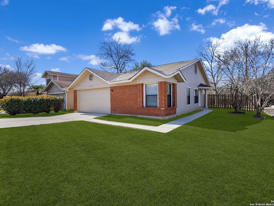 1st image of 6127 VALLEY BAY DR