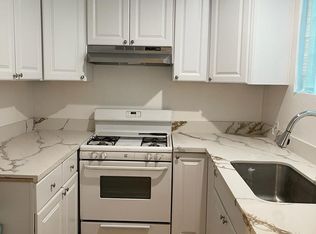 297 W Crosby St, Altadena, CA 91001