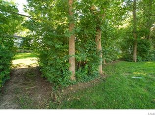 611 Orchard Ln, Eureka, MO 63025