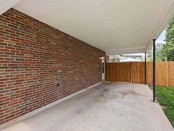 4th image of 9329 Arban Dr