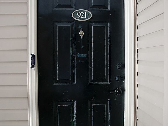 2nd image of 12300 Apache Ave APT 921