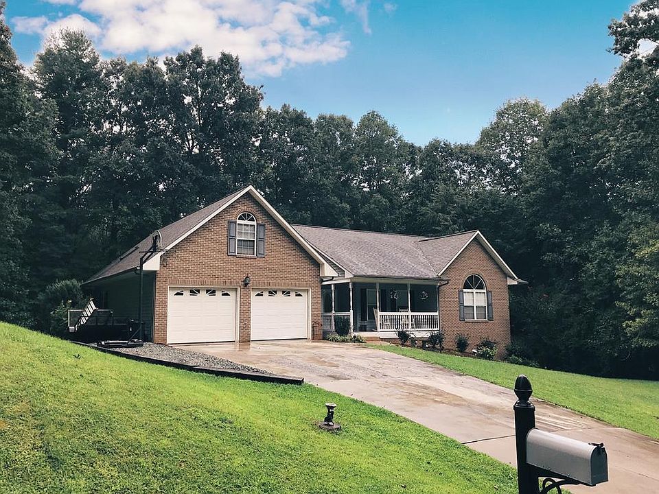 1st image of 357 Clearwater Dr