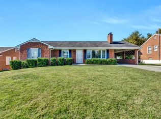 5734 Malvern Rd, Roanoke, VA 24012