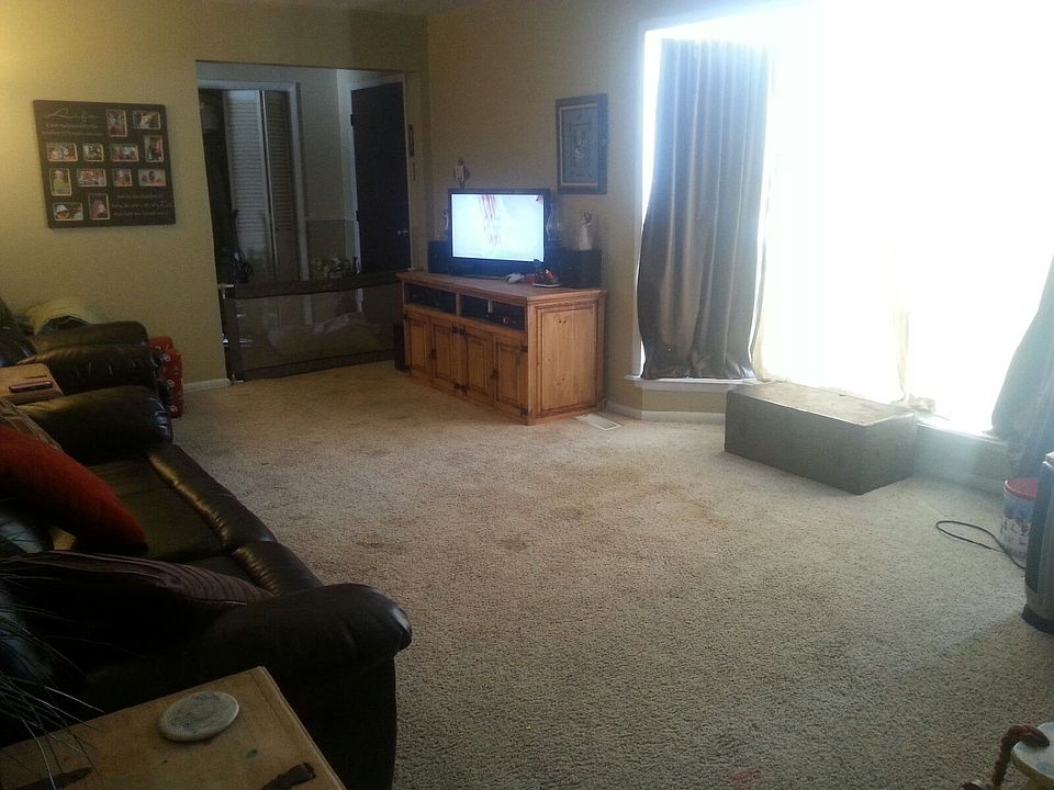 1st image of 14825 E Lake Dr