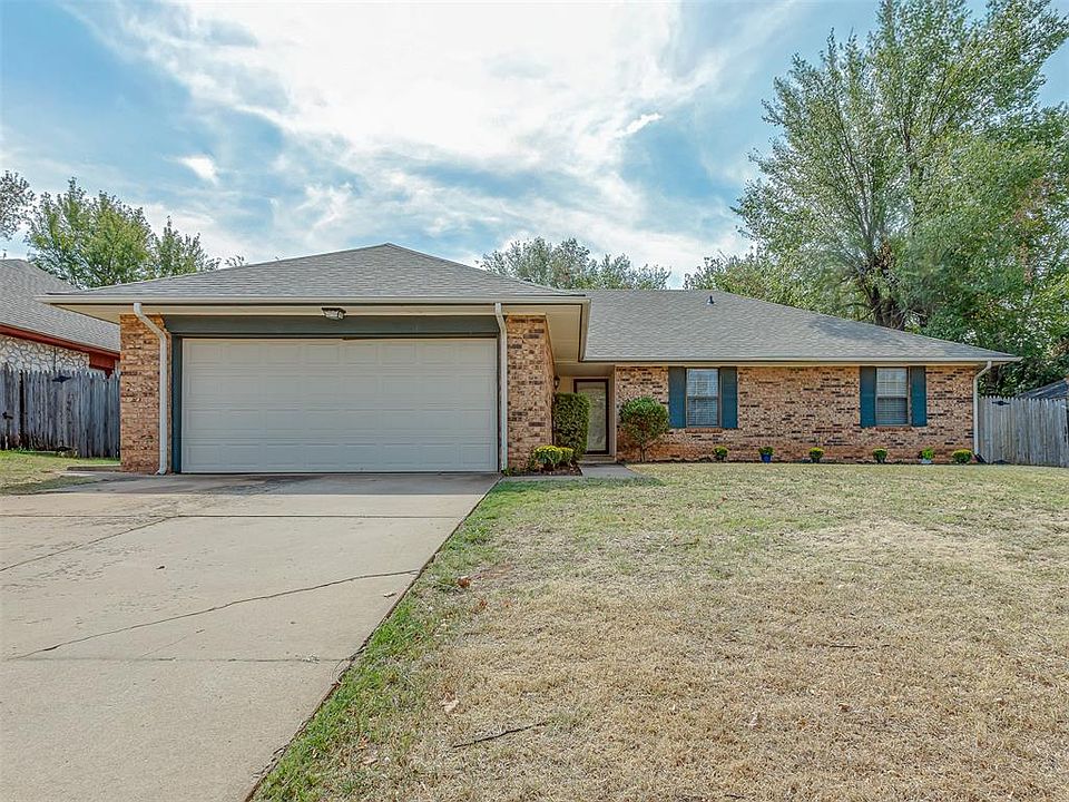 1st image of 2332 Pinon Pl