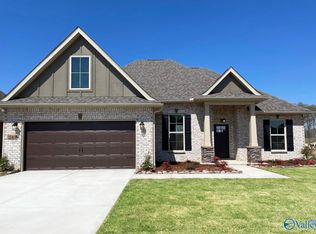 209 Grouser Dr, New Market, AL 35761