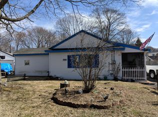 87 Everett St, Rockland, MA 02370