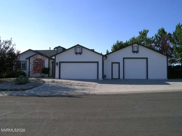 893 Vista Park Dr, Carson City, NV 89705