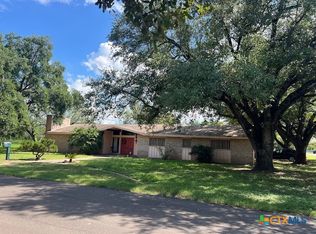 421 W Hise St, Falfurrias, TX 78355