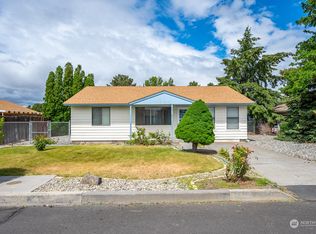 311 4th Ave SE, Ephrata, WA 98823