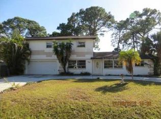 2128 Brueckner Dr, Sarasota, FL 34231