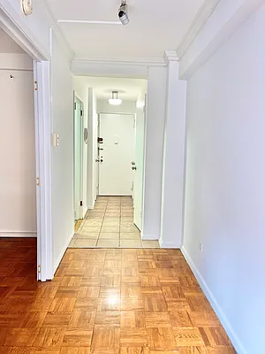 Sold by Sterling Holdings | media 5