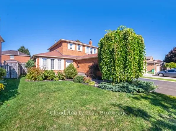 33 Corkett Dr, Brampton, ON L6X 3G1
