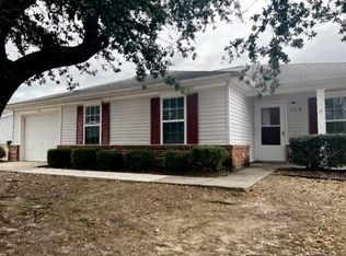 115 Benjamin Rd, Warner Robins, GA 31093