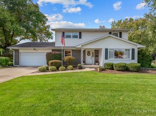 120 S Jane Dr, Elgin, IL 60123