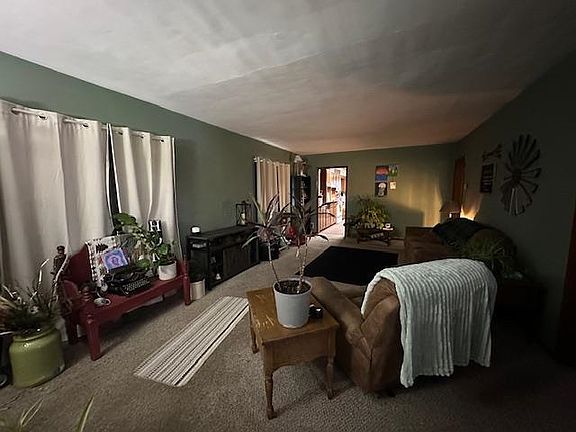 2nd image of 2144 Indiana Ave