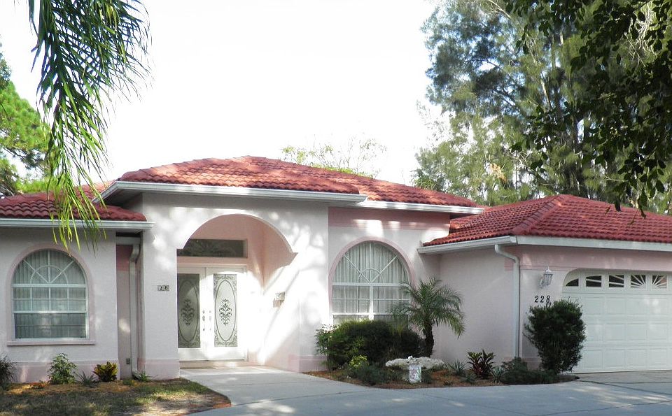 228 Salerno Street