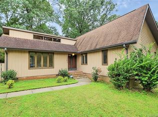1301 McLaughlin Dr, Charlotte, NC 28212