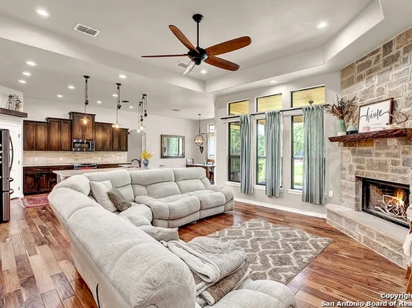 133 SENDERA CROSSING, La Vernia, TX 78121