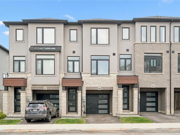 155 Equestrian Way #88, Cambridge, ON N3E 0E8