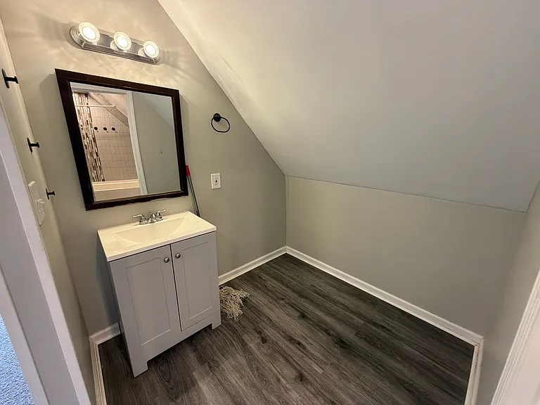 7803 Dearborn Ave #3 — Photo 10