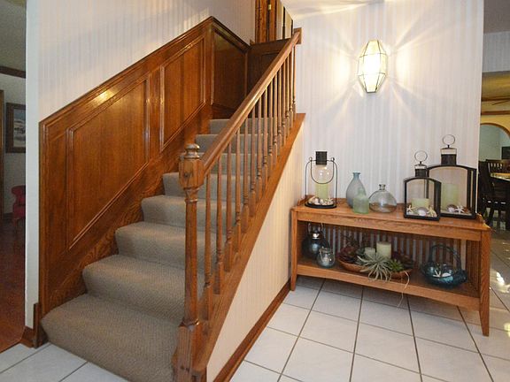 3rd image of 1114 Wheatland Dr