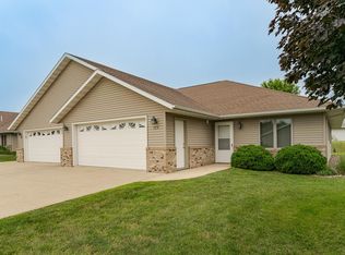 723 N Park Dr, Spring Valley, MN 55975