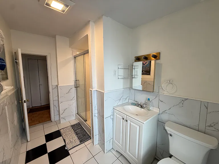 125 London St #3 — Photo 6