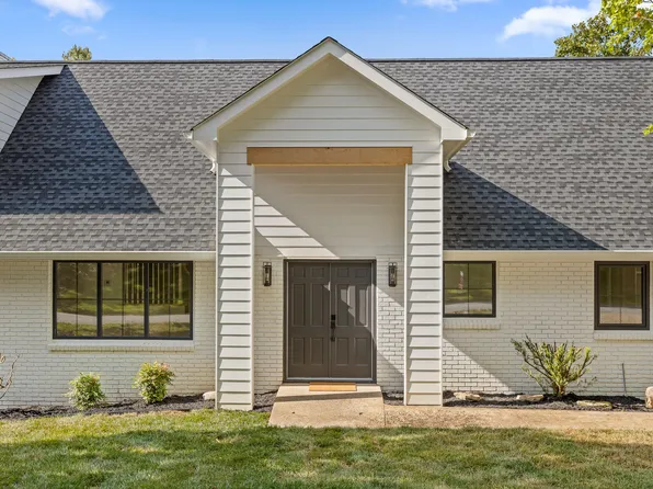 1050 Carter Dr, Chattanooga, TN 37415