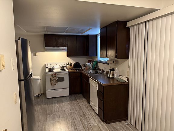 4th image of 808 E Ashton Ave #808