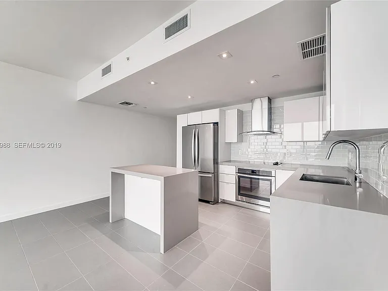 1600 NE 1st Ave #12F — Photo 1