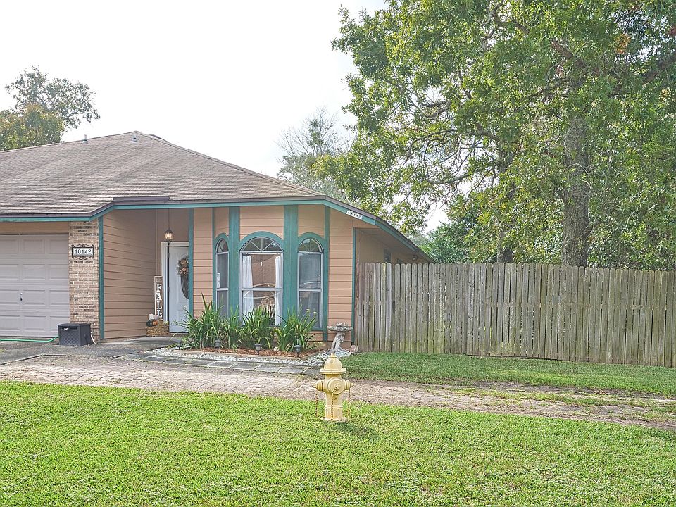 1st image of 10142 Geni Hill Cir N