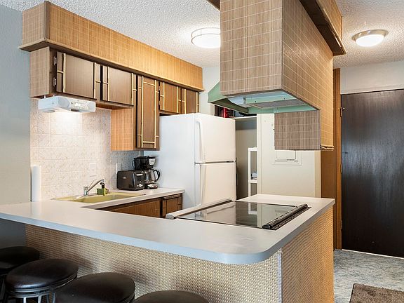 5th image of 28600 N Mount Spokane Park Dr #715