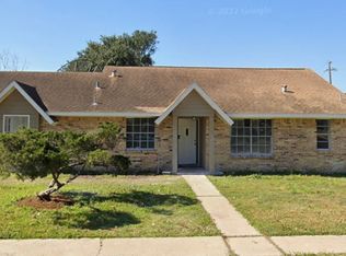 2512 Cherry Ln, Pasadena, TX 77502
