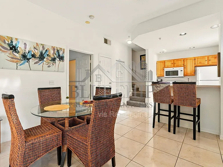 4005 Venetian Bay Dr #108 — Photo 10