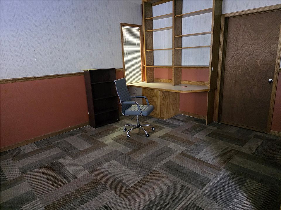 1st image of 629 Helena Ave