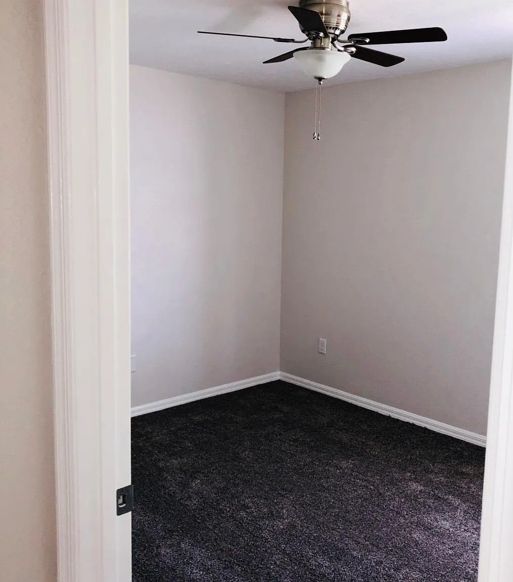 39 Miami Dr — Photo 4