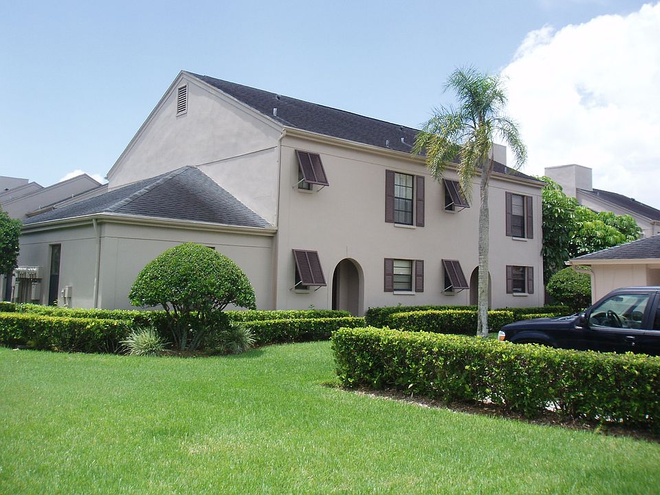 1st image of 2462 Kingfisher Ln #102J