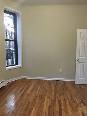 Rented by Hagstrom Management Inc | media 42