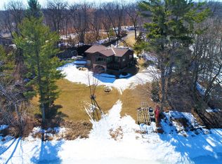 40297 Pinewood Ct, Browerville, MN 56438