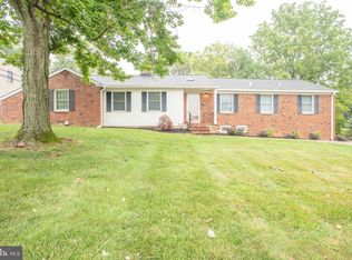 2419 E Heather Rd, Wilmington, DE 19803