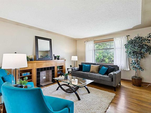 4th image of 3103 N 13th Ave SW