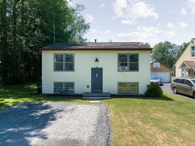 408 Clifford Dr, Vestal, NY, 13850