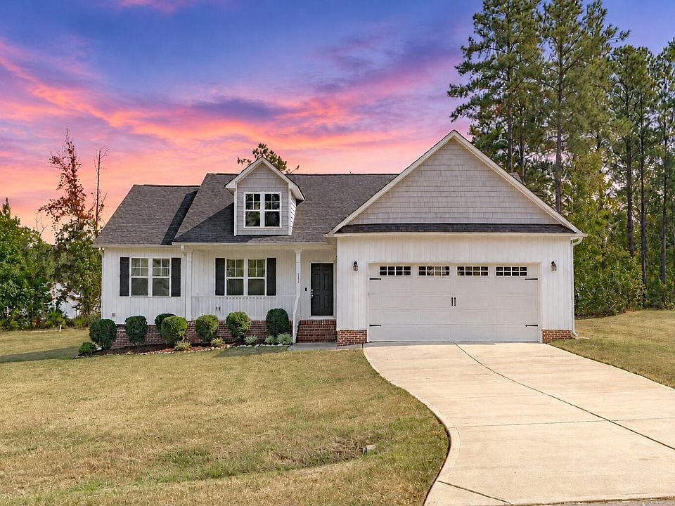 1st image of 324 Lasswade Ct