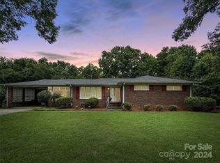 638 Coulwood Dr, Charlotte, NC 28214