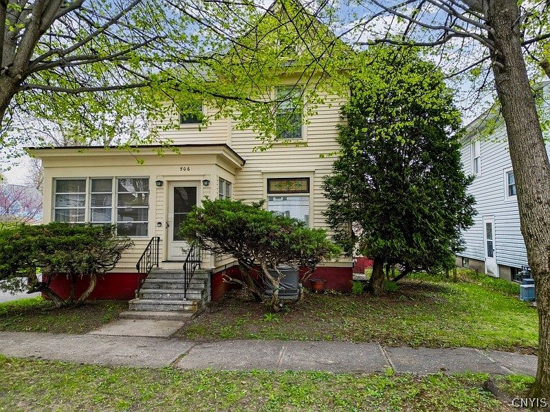 1st image of 506 Prescott St